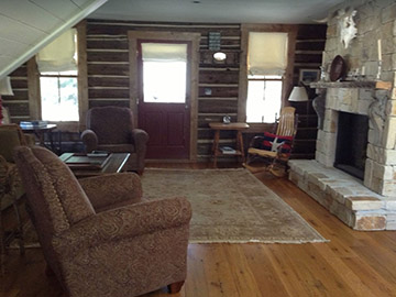 historic log home in crested butte